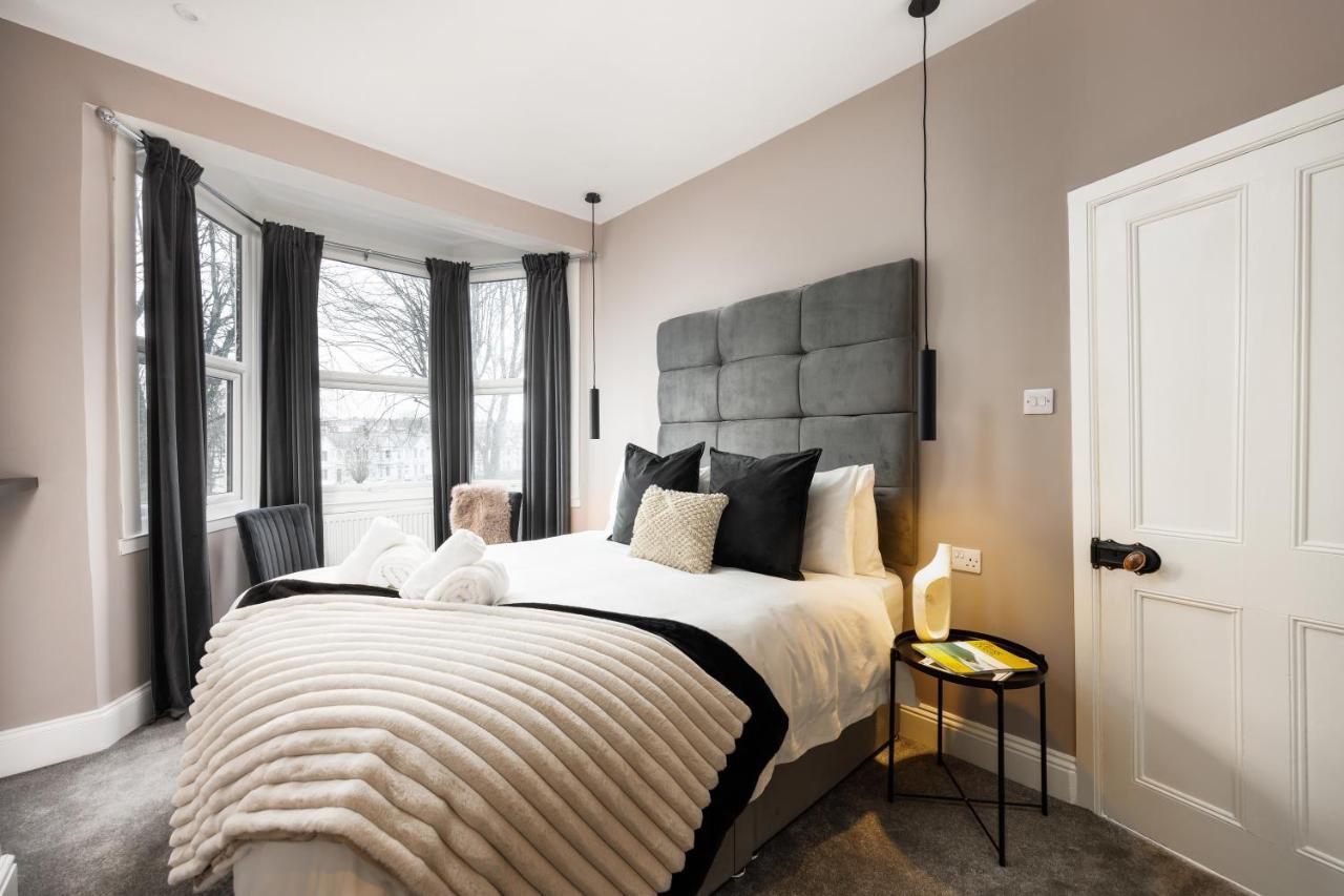 The Getaway! 3 Bed House - Plymouth - Sleeps 7 - Free Parking - Habita Property Exterior foto
